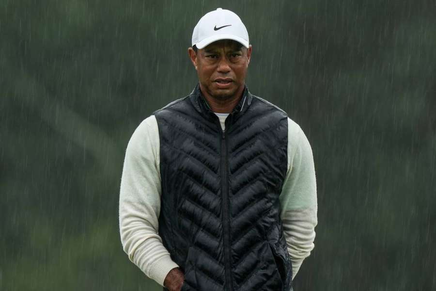 Tiger Woods withdrew from the Masters after complaining of injury