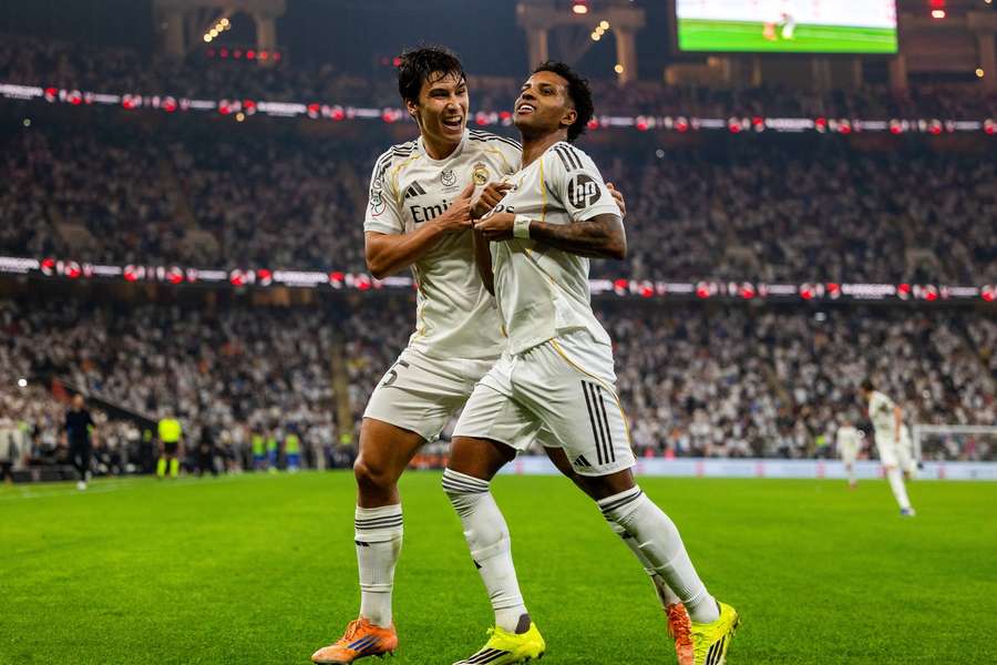 Real Madrid zieht ins Finale ein. Real Madrid zieht ins Finale ein.