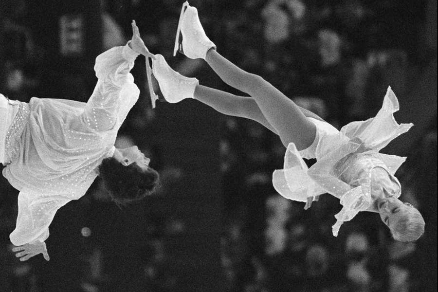 Shishkova und Naumov gewannen 1994 WM-Gold in Japan