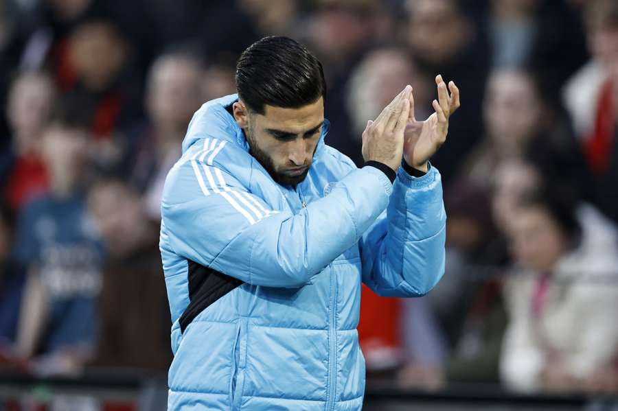 Alireza Jahanbakhsh haakte af in de warming-up van Feyenoord-RKC Waalwijk