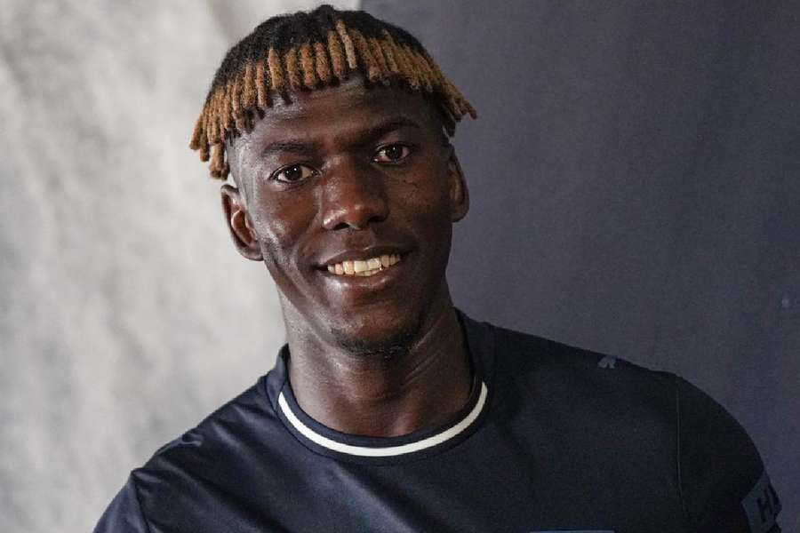 El Girona renueva y le da ficha del primer equipo a Dawda Camara