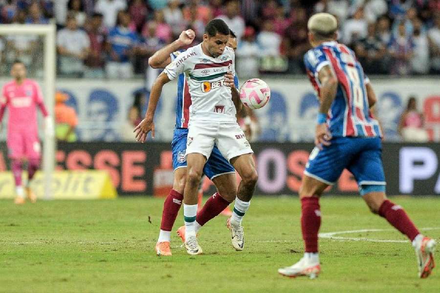 Fluminense teve oportunidades para marcar na Fonte Nova, mas não foi às redes