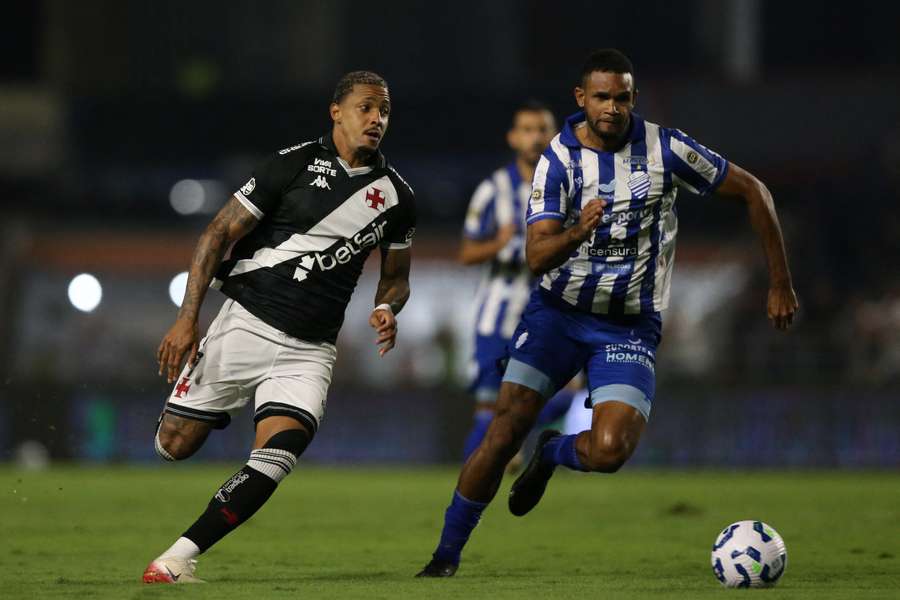 Vasco foi melhor mas pecou na hora de definir as jogadas