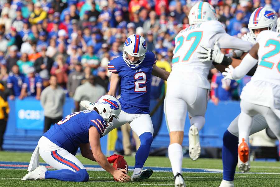 Tyler Bass makes Buffalo Bills history by drilling a franchise-record 61-yard field goal in win over division-rival Miami Dolphins