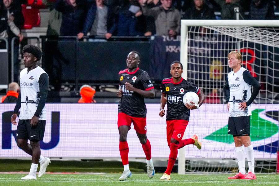 Excelsior kwam 0-2 achter, maar won alsnog van Jong AZ