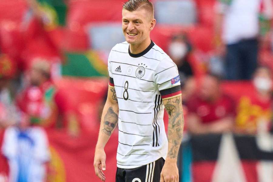 Toni Kroos wird zur Europameisterschaft im Sommer in die DFB-Auswahl zurückkehren.