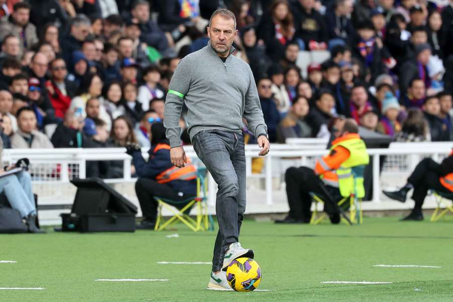 Flick, en un partido del Barcelona.
