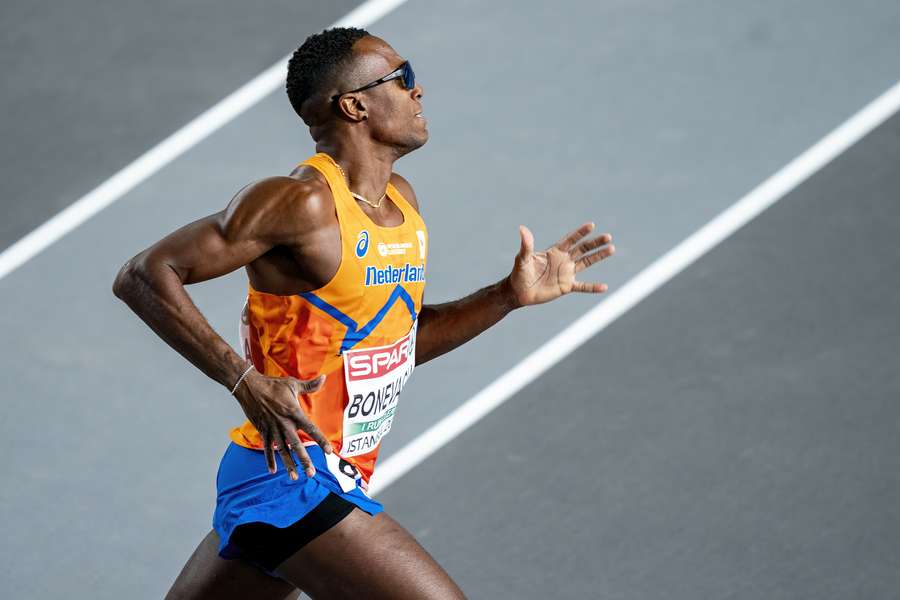 Mannenploeg weet titel op 4x400 meter estafette met brons niet te prolongeren