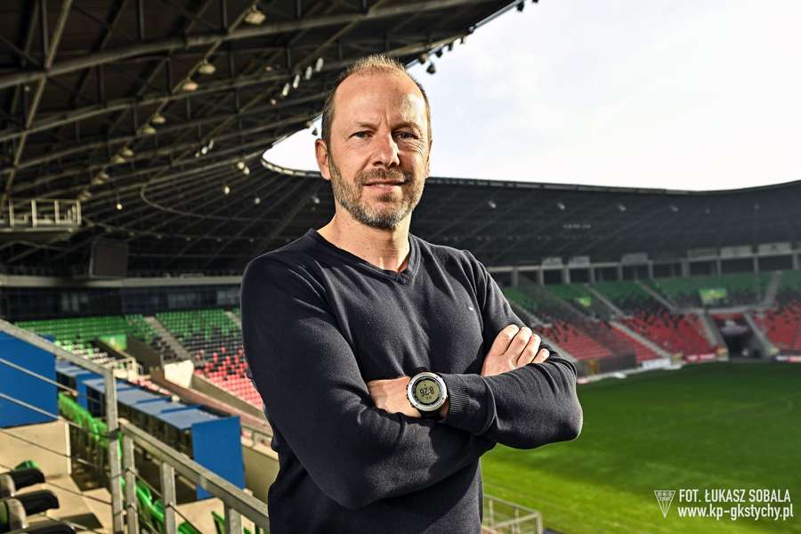Były asystent Bjelicy uratuje GKS Tychy? Rene Poms ma 10 meczów walki o utrzymanie