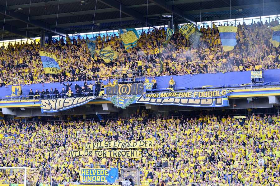 Brondby's fans had a bright afternoon against Viborg