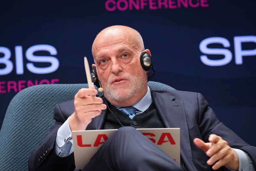 Tebas voltou a disparar