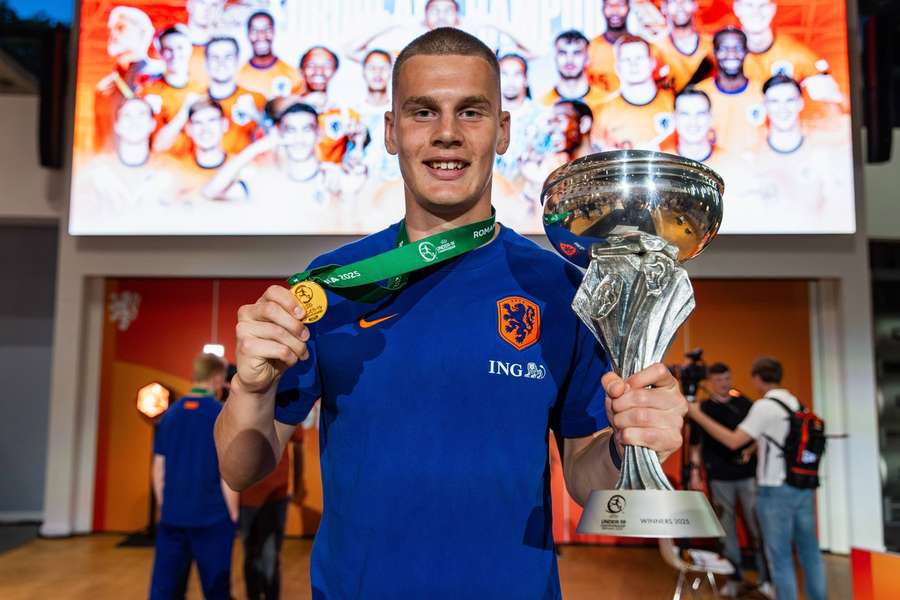 Gólman Joeri Heerkens řeší budoucnost. Hrát za Ajax je jeho snem, zatím je hráčem Sparty.