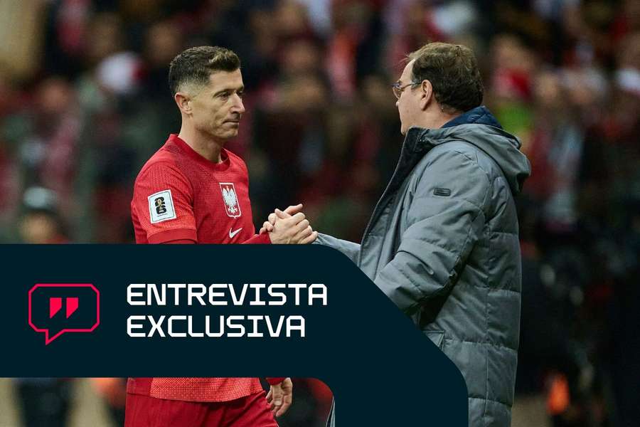 Jan Urban (derecha) con Robert Lewandowski Jan Urban (derecha) con Robert Lewandowski
