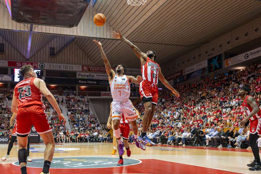 El Girona falló ante el Valencia en Fontajau