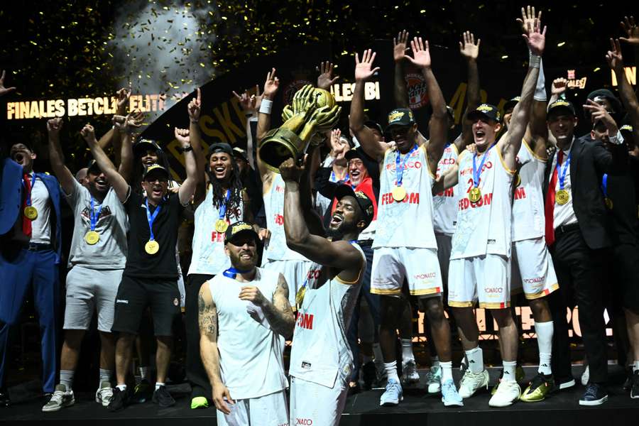 Champions de France ! Champions de France !