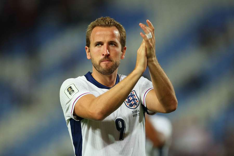 Harry Kane salutes England's fans 