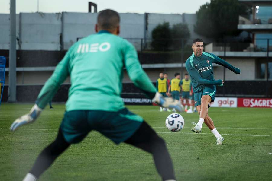 Portugal prepara jogo com a Escócia