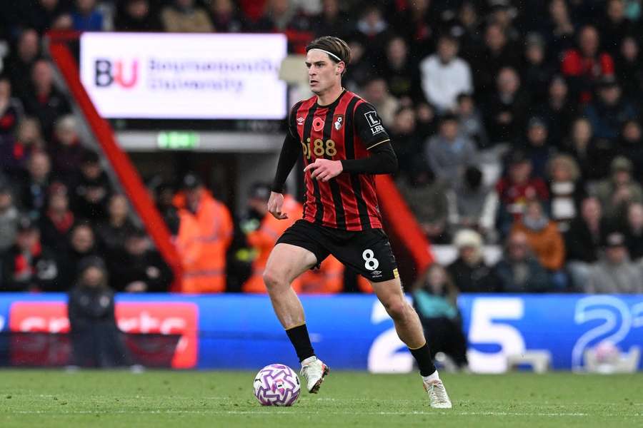 Iraola: Scott England call will inspire Bournemouth teammates Iraola: Scott England call will inspire Bournemouth teammates