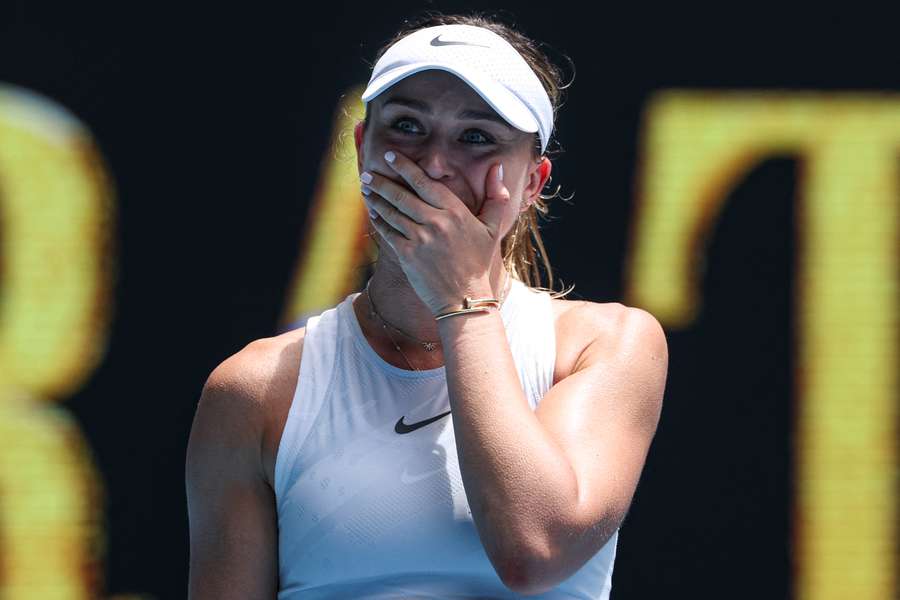 Paula Badosa emotional after defeating Coco Gauff at the Australian Open (January 20, 2025)
