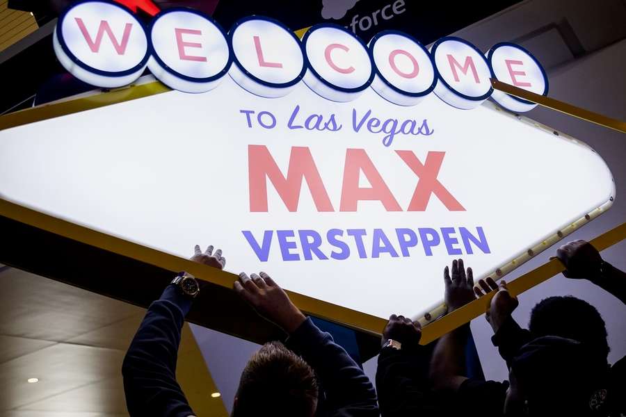 Formel 1 GP Las Vegas: Während der Eröffnungszeremonie habe Verstappen sich gefühlt "wie ein Clown".