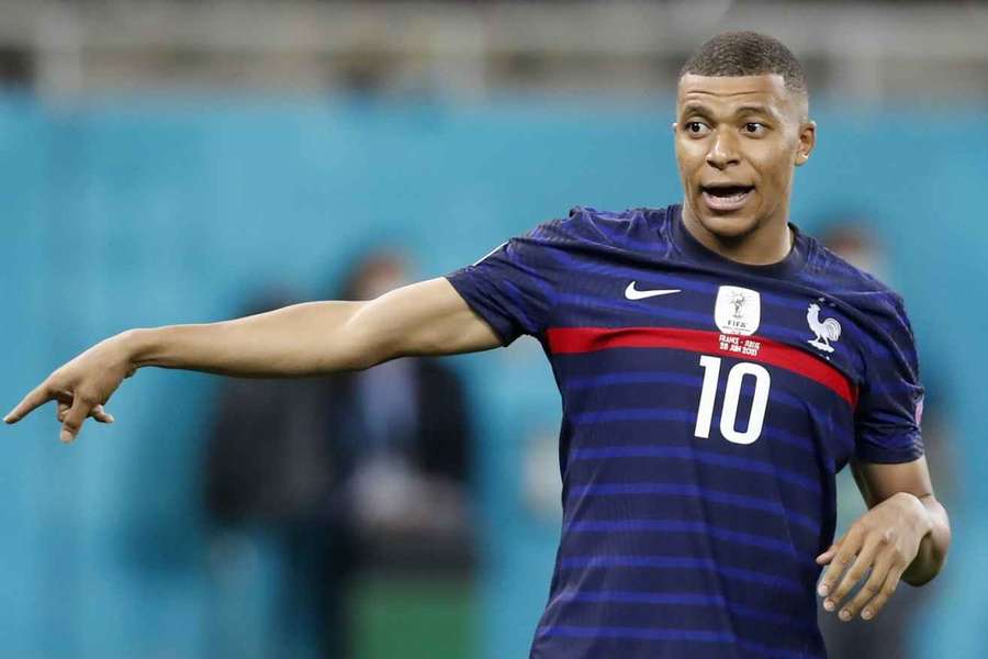 Kylian Mbappe, în timpul duelului Franța - Elveția, disputat pe Arena Națională din București, în optimile Euro 2020