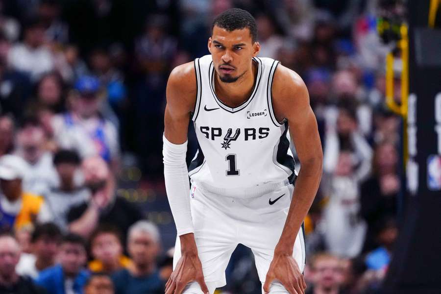 Victor Wembanyama com os Spurs.