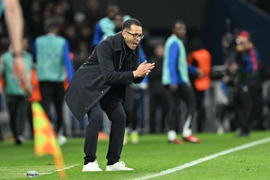 Liam Rosenior's Chelsea fell to defeat against PSG in the Champions League.