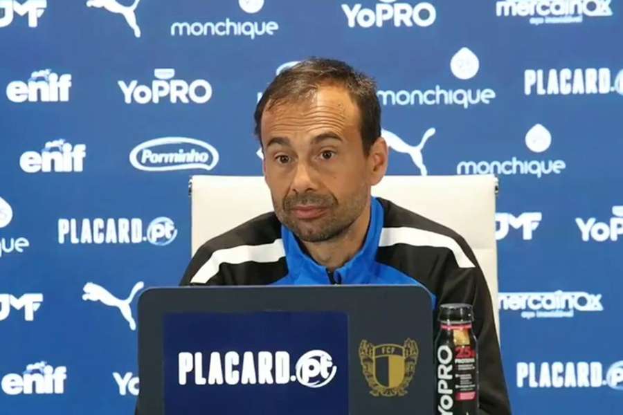 Hugo Oliveira, treinador do Famalicão Hugo Oliveira, treinador do Famalicão