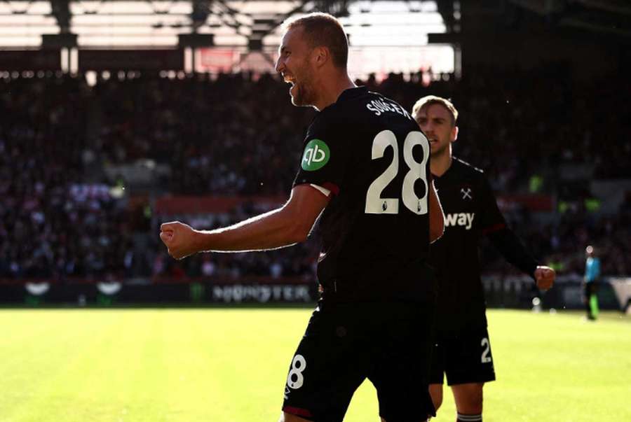 Český záložník Tomáš Souček se opět trefil v dresu West Hamu a zachránil svému týmu bod v utkání Premier League.