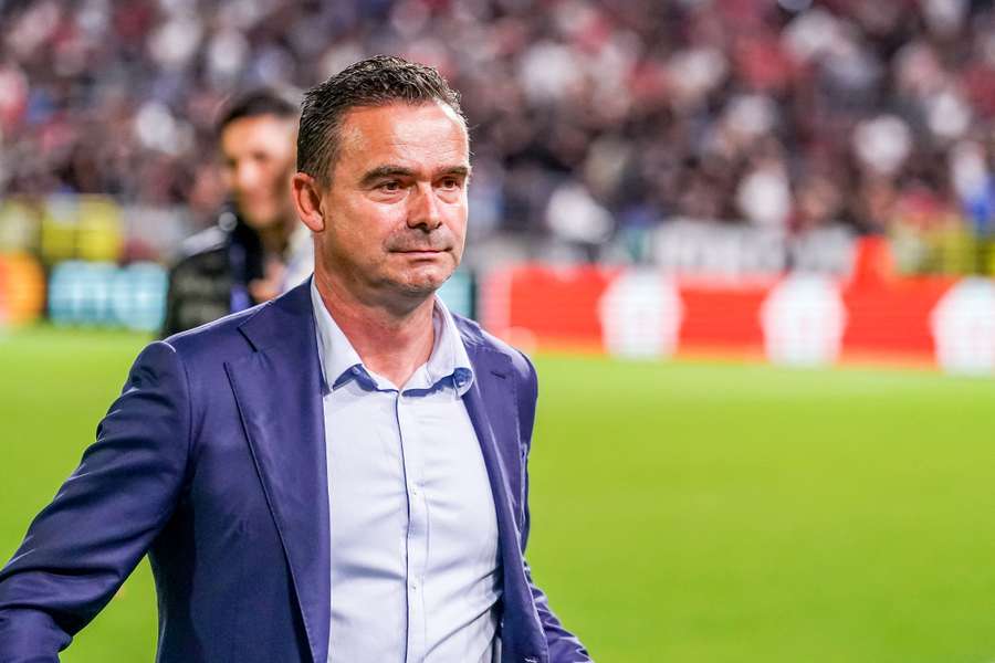 Marc Overmars steps down as Royal Antwerp director amid health concerns Marc Overmars steps down as Royal Antwerp director amid health concerns