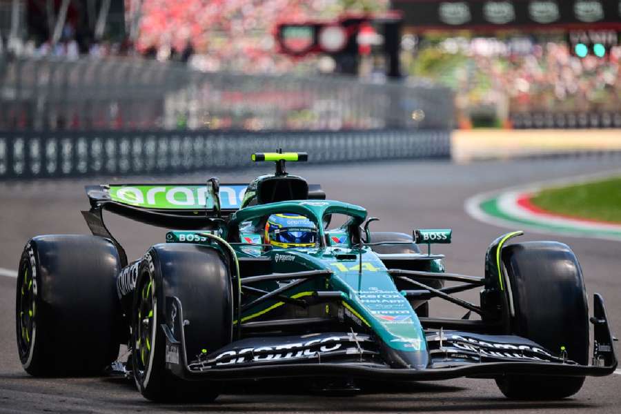 Fernando Alonso, en los Libres 3 en Imola