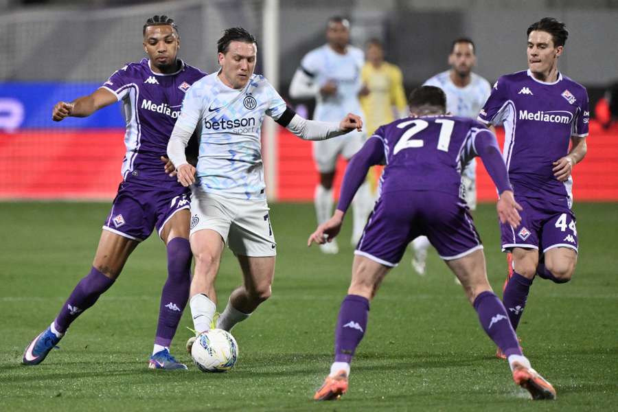 Inter z Zielińskim tylko remisuje z Fiorentiną i traci przewagę na szczycie Serie A