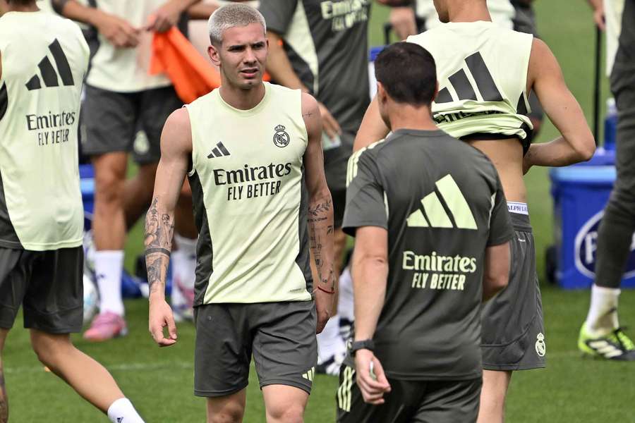 Mastantuono y una posible denuncia de Osasuna por alineación indebida