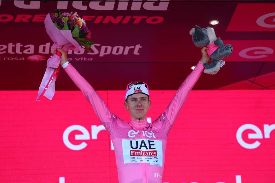 Pogacar, líder absoluto del Giro de Italia 2024