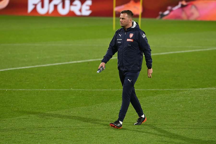 Jaroslav Köstl na tréninku české reprezentace před zápasem s Gibraltarem. Jaroslav Köstl na tréninku české reprezentace před zápasem s Gibraltarem.