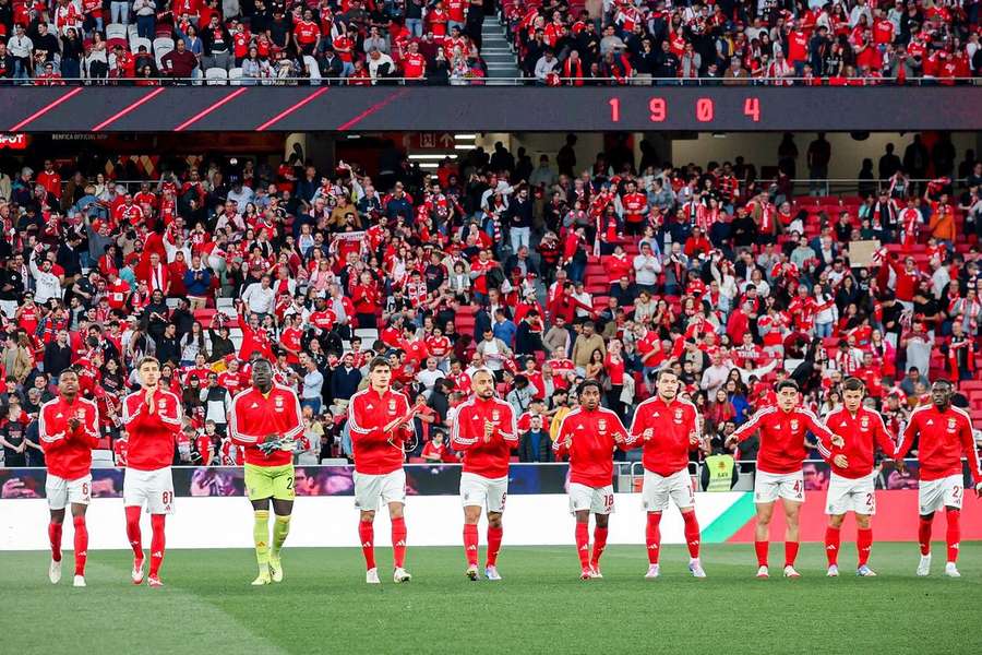 Benfica procura ser campeão na Luz