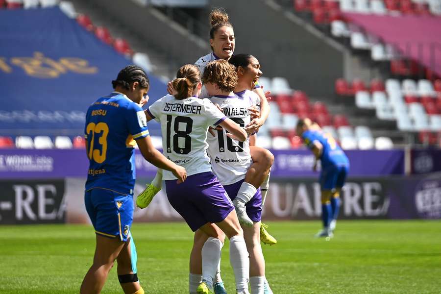 Essen stößt Jena in Richtung Abstieg.