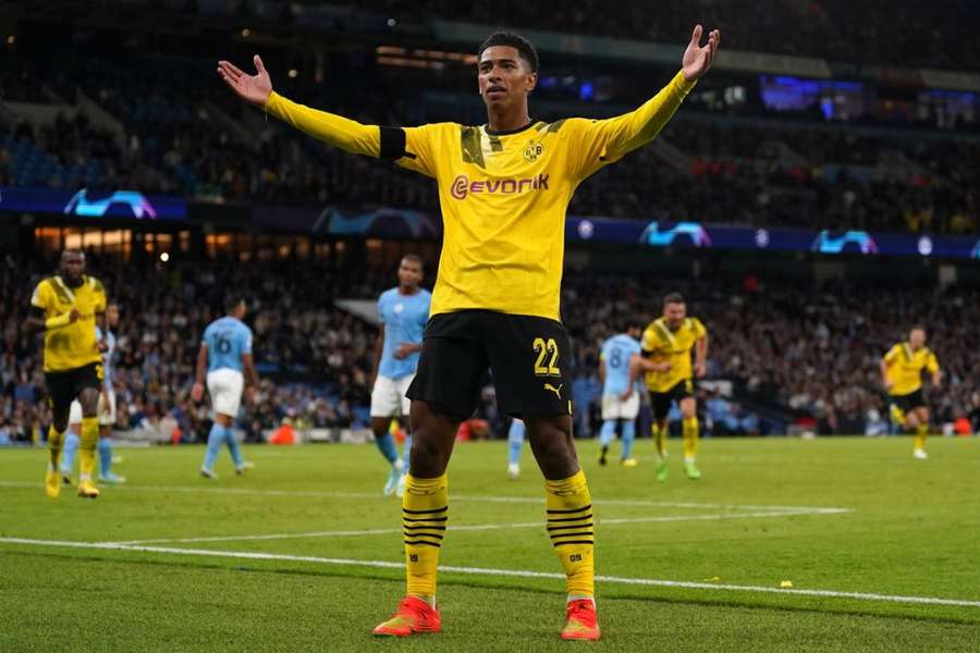 Jude Bellingham despediu-se do Borussia Dortmund com um colapso na corrida pelo título