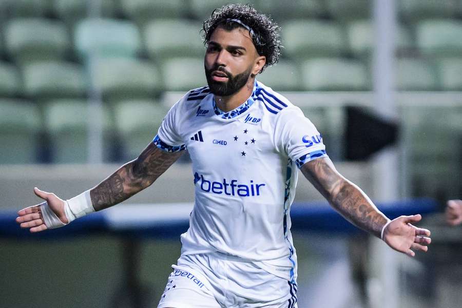Gabigol anotou os seus primeiros golos pela Raposa