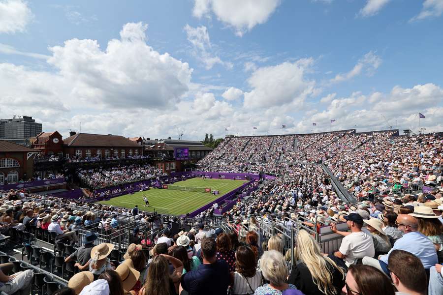 Norrie em ação no magnífico court de Queen's