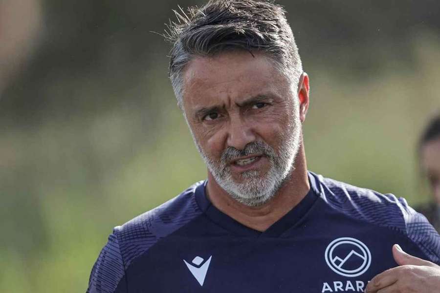 Manuel Tulipa, treinador do Ararat