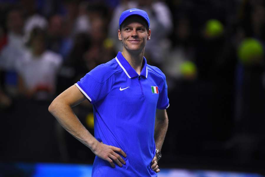 Jannik Sinner, tenista italiano Jannik Sinner, tenista italiano