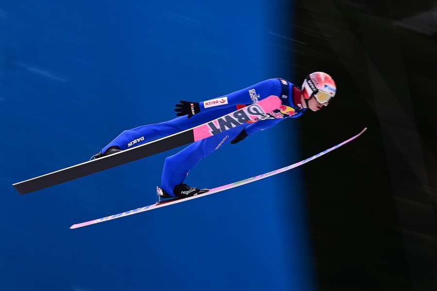 Wąsek odważnie wchodzi w sezon, efektowne skoki w Lillehammer
