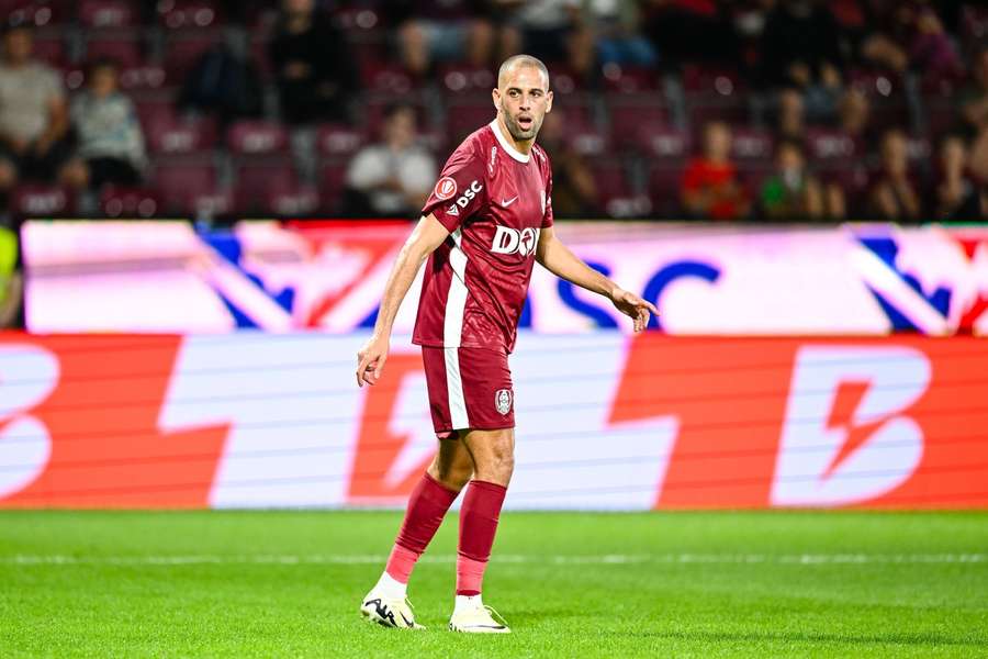 Islam Slimani și-a reziliat contractul cu CFR