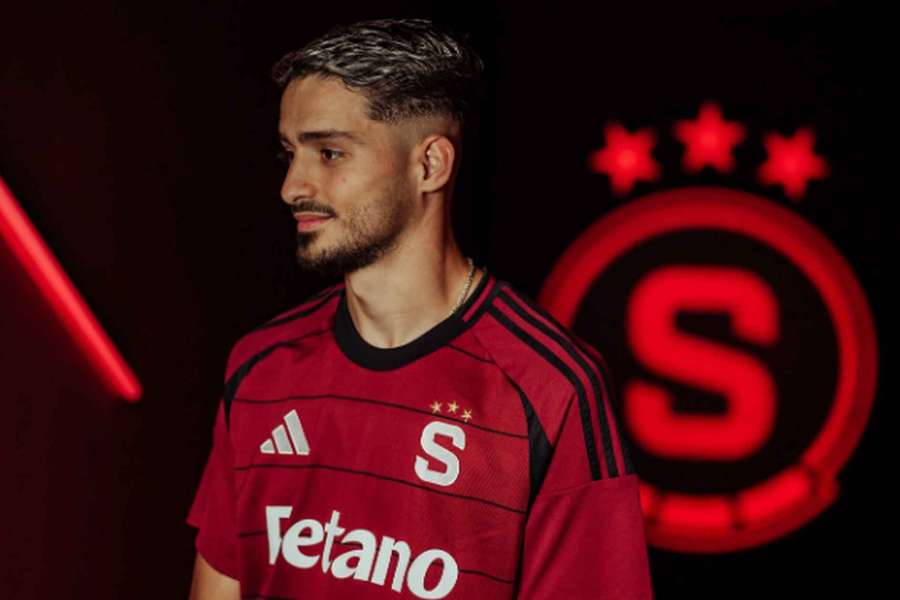 Albion Rrahmani zatím ve Spartě nezáří a je možné, že se po sezoně vrátí do Rumunska.