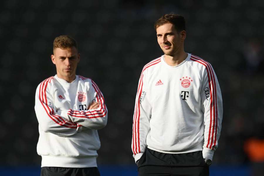 Bayern Munich's Joshua Kimmich (L) and Leon Goretzka (R)