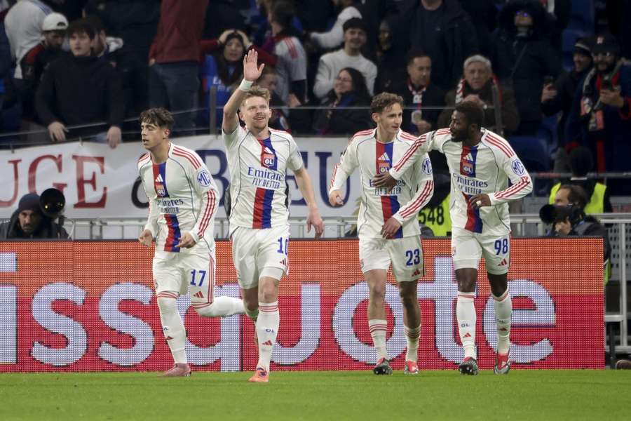 L'OL au complet pour décrocher un ticket en Ligue des champions ? L'OL au complet pour décrocher un ticket en Ligue des champions ?