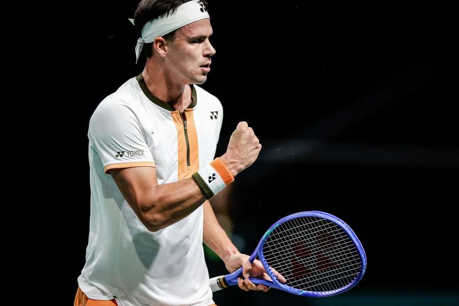 Altmaier steht als erster Deutscher im Achtelfinale