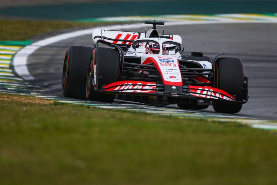 Magnussen surpreendeu o mundo da F1 com a pole em São Paulo