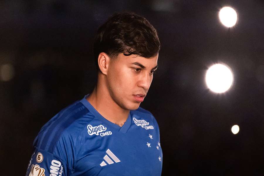 Kaio Jorge pode ser punido por choque com Tressoldi